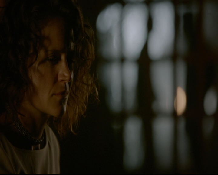 vampirediariesworld-dot-nl_TheOriginals5x05DontItJustBreakYourHeart00890.jpg