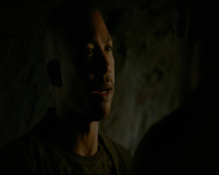 vampirediariesworld-dot-nl_TheOriginals5x05DontItJustBreakYourHeart00893.jpg