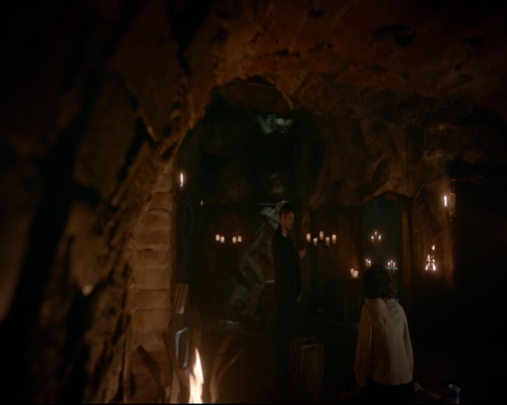 vampirediariesworld-dot-nl_TheOriginals5x05DontItJustBreakYourHeart01032.jpg