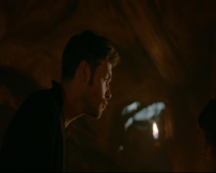 vampirediariesworld-dot-nl_TheOriginals5x05DontItJustBreakYourHeart01047.jpg vampirediariesworld-dot-nl_TheOriginals5x05DontItJustBreakYourHeart01047.jpg