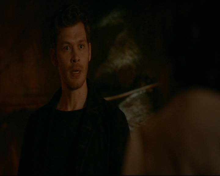 vampirediariesworld-dot-nl_TheOriginals5x05DontItJustBreakYourHeart01064.jpg vampirediariesworld-dot-nl_TheOriginals5x05DontItJustBreakYourHeart01064.jpg