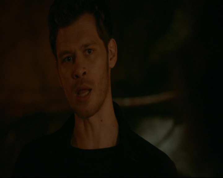 vampirediariesworld-dot-nl_TheOriginals5x05DontItJustBreakYourHeart01074.jpg