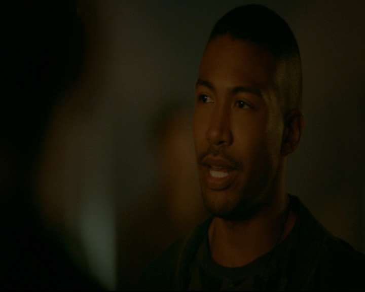 vampirediariesworld-dot-nl_TheOriginals5x05DontItJustBreakYourHeart01192.jpg