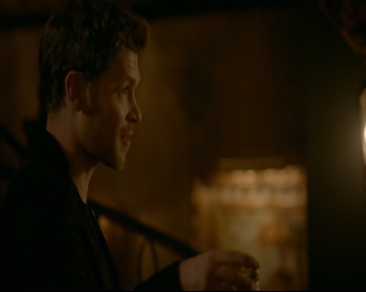 vampirediariesworld-dot-nl_TheOriginals5x05DontItJustBreakYourHeart01195.jpg