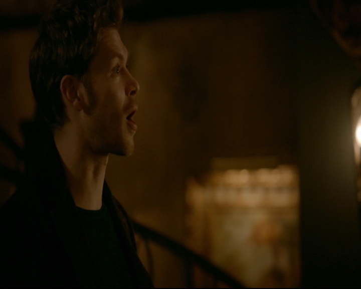 vampirediariesworld-dot-nl_TheOriginals5x05DontItJustBreakYourHeart01196.jpg