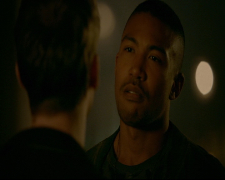 vampirediariesworld-dot-nl_TheOriginals5x05DontItJustBreakYourHeart01212.jpg