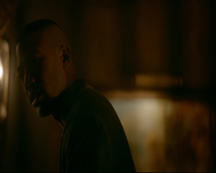 vampirediariesworld-dot-nl_TheOriginals5x05DontItJustBreakYourHeart01236.jpg