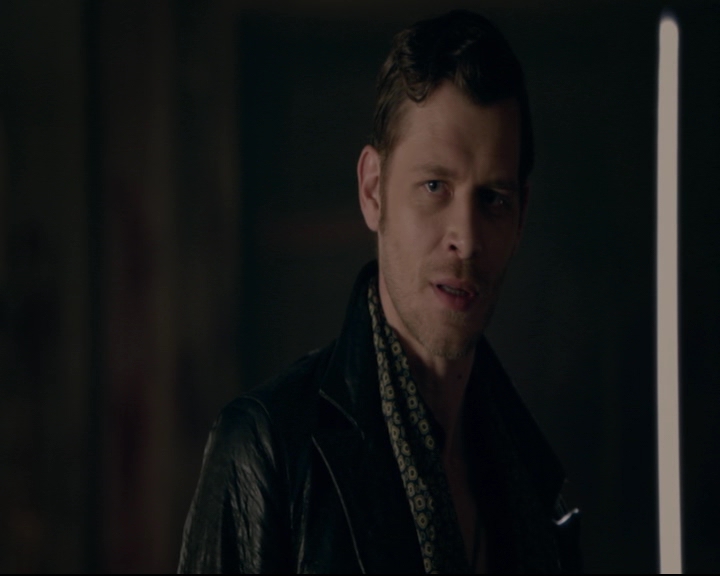vampirediariesworld-dot-nl_TheOriginals5x05DontItJustBreakYourHeart01515.jpg