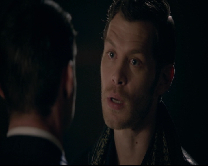 vampirediariesworld-dot-nl_TheOriginals5x05DontItJustBreakYourHeart01538.jpg