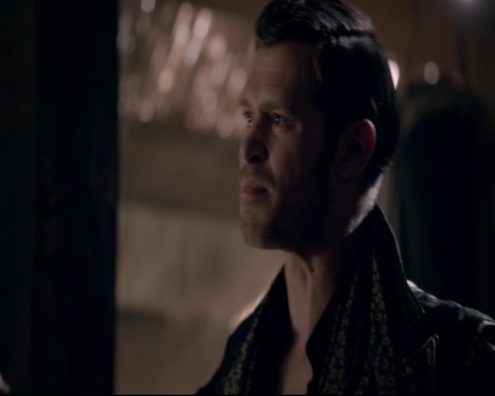 vampirediariesworld-dot-nl_TheOriginals5x05DontItJustBreakYourHeart01554.jpg vampirediariesworld-dot-nl_TheOriginals5x05DontItJustBreakYourHeart01554.jpg