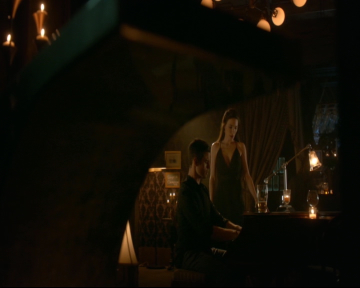 vampirediariesworld-dot-nl_TheOriginals5x05DontItJustBreakYourHeart01731.jpg