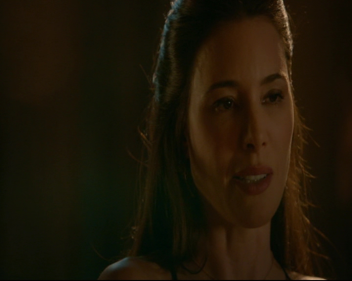 vampirediariesworld-dot-nl_TheOriginals5x05DontItJustBreakYourHeart01750.jpg