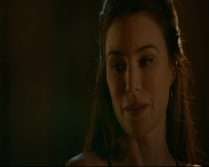 vampirediariesworld-dot-nl_TheOriginals5x05DontItJustBreakYourHeart01751.jpg