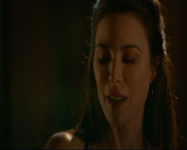 vampirediariesworld-dot-nl_TheOriginals5x05DontItJustBreakYourHeart01761.jpg