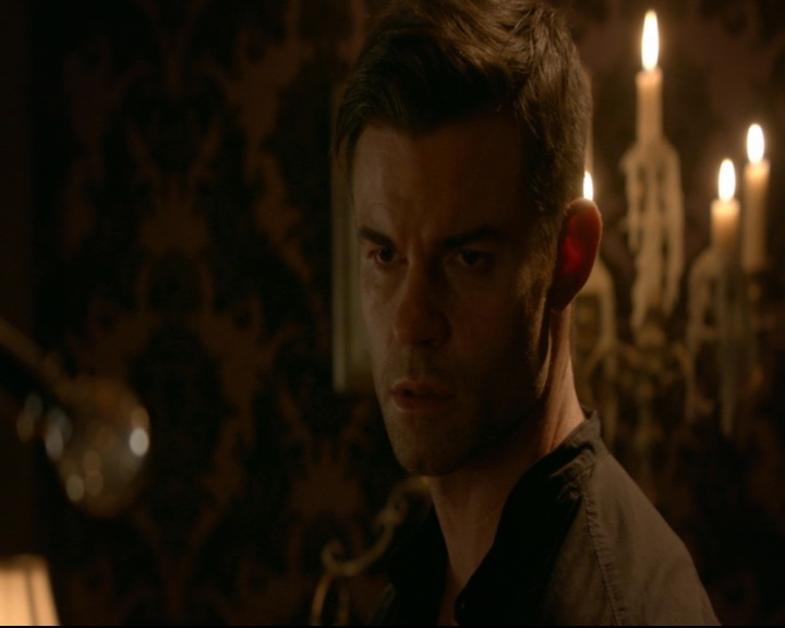 vampirediariesworld-dot-nl_TheOriginals5x05DontItJustBreakYourHeart01912.jpg
