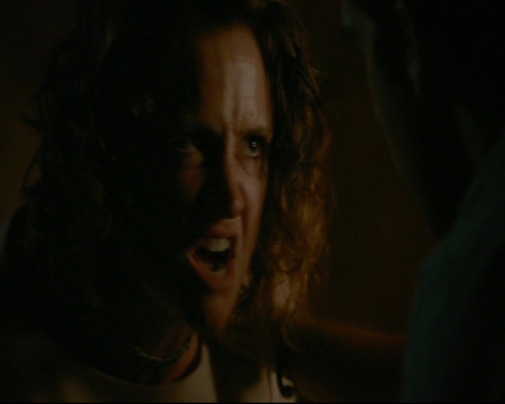 vampirediariesworld-dot-nl_TheOriginals5x05DontItJustBreakYourHeart02034.jpg