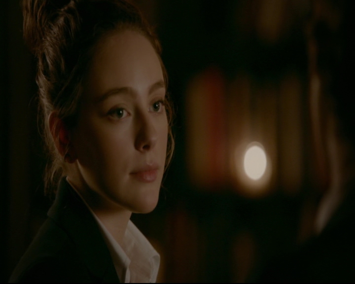 vampirediariesworld-dot-nl_TheOriginals5x05DontItJustBreakYourHeart02069.jpg