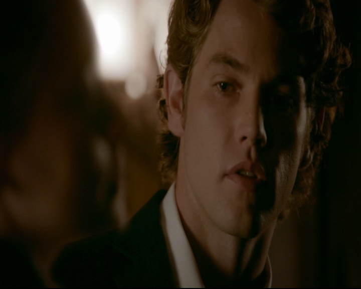 vampirediariesworld-dot-nl_TheOriginals5x05DontItJustBreakYourHeart02077.jpg