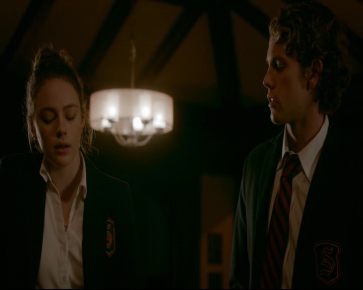 vampirediariesworld-dot-nl_TheOriginals5x05DontItJustBreakYourHeart02097.jpg