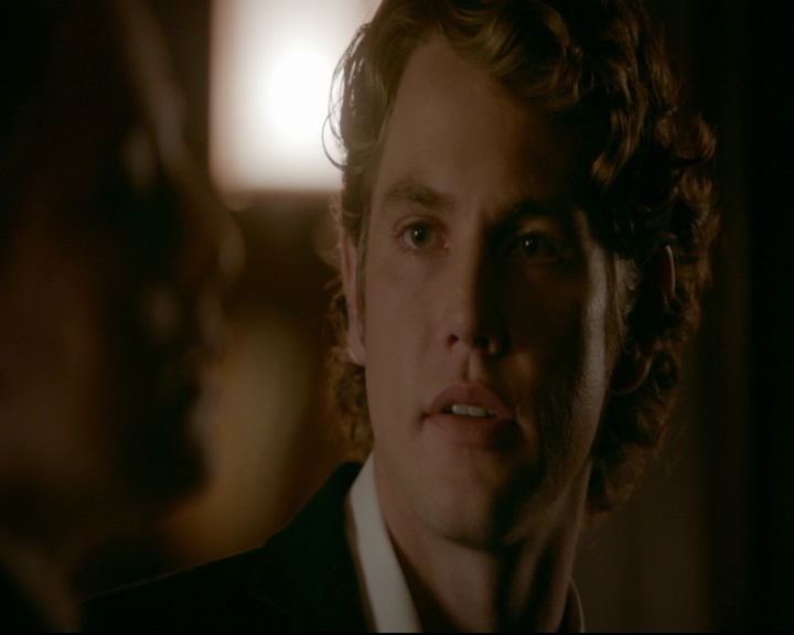 vampirediariesworld-dot-nl_TheOriginals5x05DontItJustBreakYourHeart02101.jpg