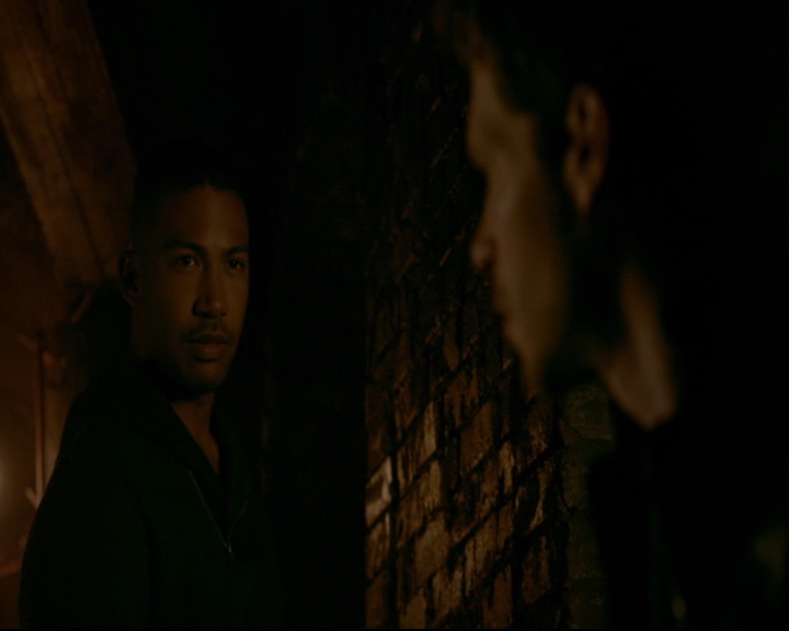 vampirediariesworld-dot-nl_TheOriginals5x05DontItJustBreakYourHeart02141.jpg