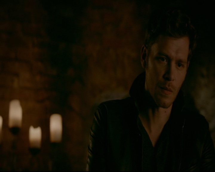 vampirediariesworld-dot-nl_TheOriginals5x05DontItJustBreakYourHeart02207.jpg