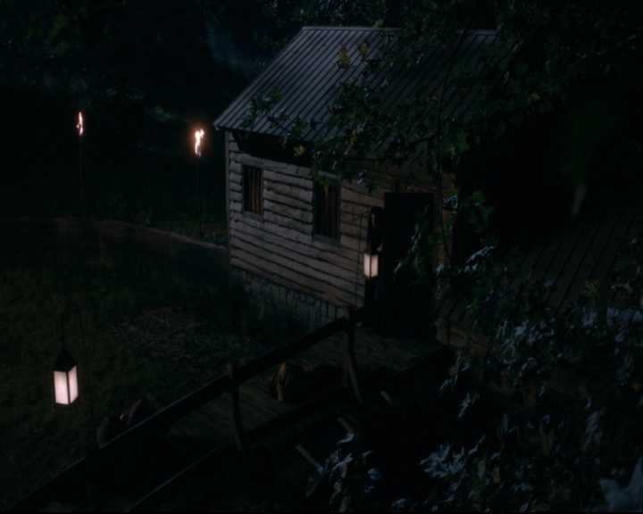 vampirediariesworld-dot-nl_TheOriginals5x05DontItJustBreakYourHeart02231.jpg