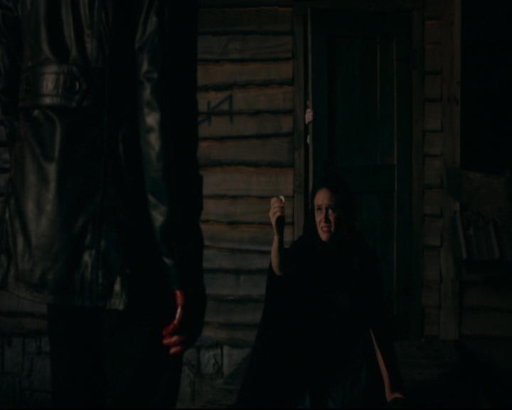 vampirediariesworld-dot-nl_TheOriginals5x05DontItJustBreakYourHeart02264.jpg
