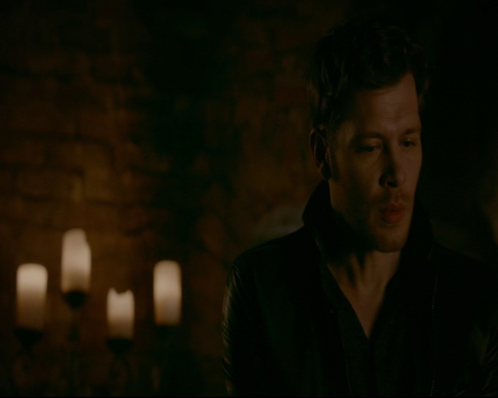 vampirediariesworld-dot-nl_TheOriginals5x05DontItJustBreakYourHeart02271.jpg
