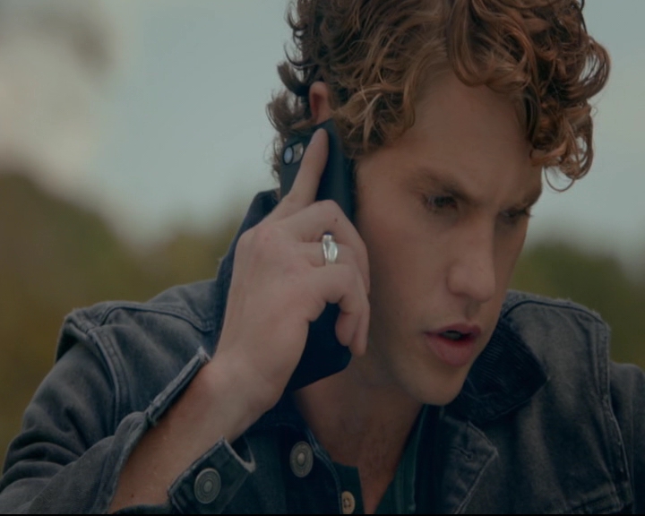 vampirediariesworld-dot-nl_TheOriginals5x05DontItJustBreakYourHeart02313.jpg