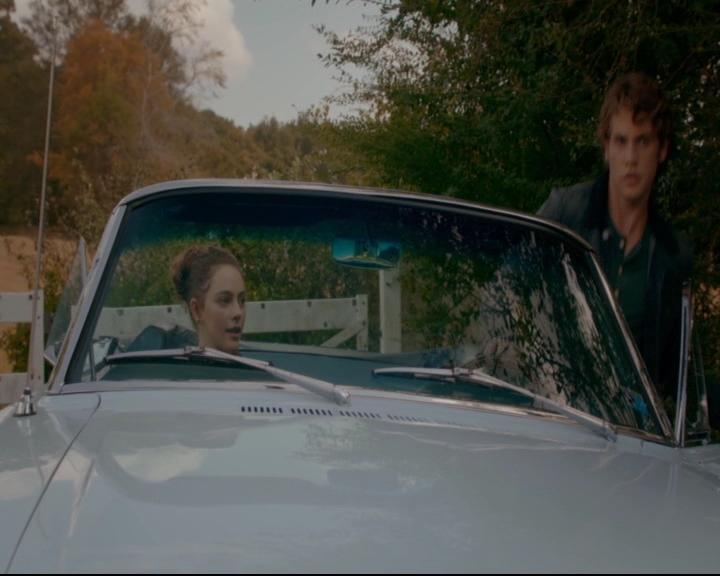 vampirediariesworld-dot-nl_TheOriginals5x05DontItJustBreakYourHeart02344.jpg