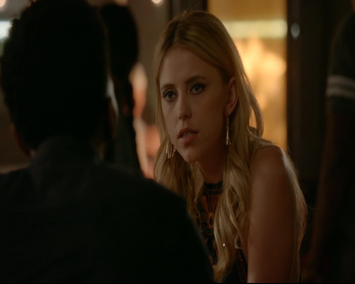 vampirediariesworld-dot-nl_TheOriginals5x06WhatWillIHaveLeft00853.jpg vampirediariesworld-dot-nl_TheOriginals5x06WhatWillIHaveLeft00853.jpg