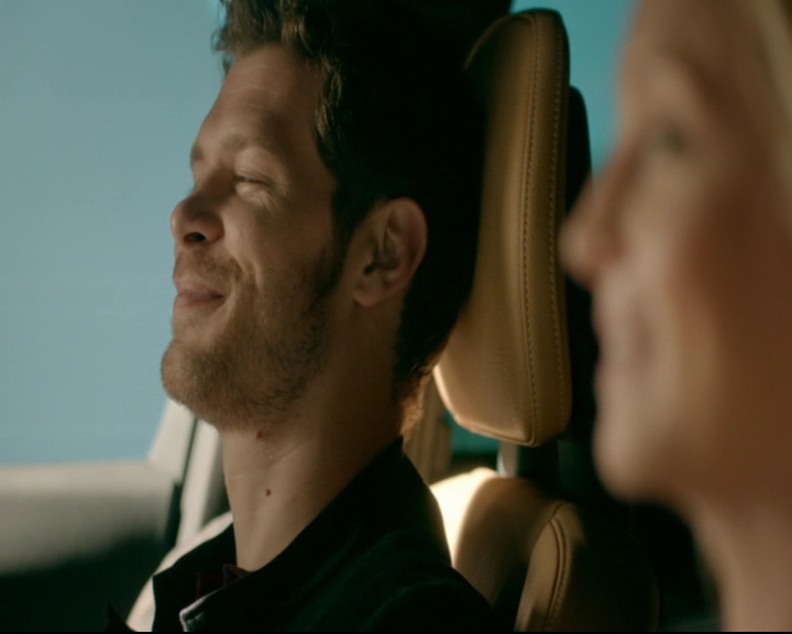 vampirediariesworld-dot-nl_TheOriginals5x06WhatWillIHaveLeft00988.jpg