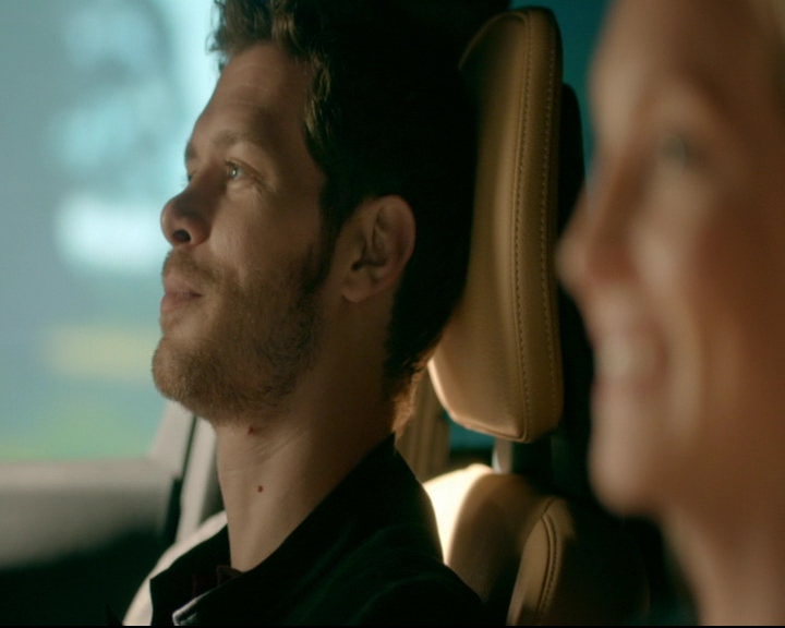 vampirediariesworld-dot-nl_TheOriginals5x06WhatWillIHaveLeft00989.jpg