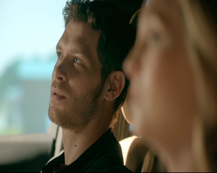 vampirediariesworld-dot-nl_TheOriginals5x06WhatWillIHaveLeft01044.jpg