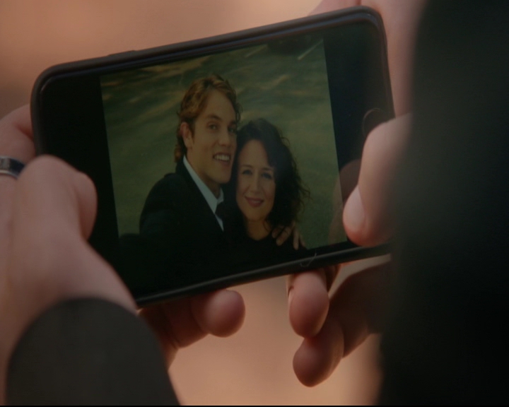 vampirediariesworld-dot-nl_TheOriginals5x06WhatWillIHaveLeft01569.jpg vampirediariesworld-dot-nl_TheOriginals5x06WhatWillIHaveLeft01569.jpg