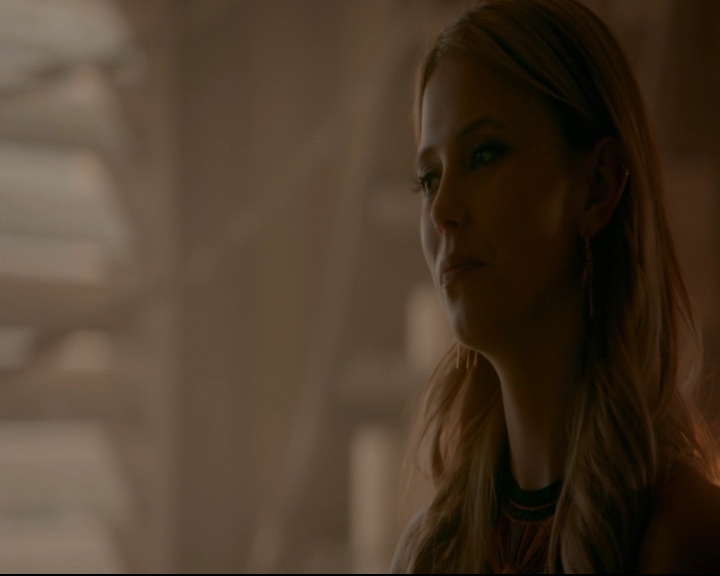 vampirediariesworld-dot-nl_TheOriginals5x06WhatWillIHaveLeft01667.jpg vampirediariesworld-dot-nl_TheOriginals5x06WhatWillIHaveLeft01667.jpg