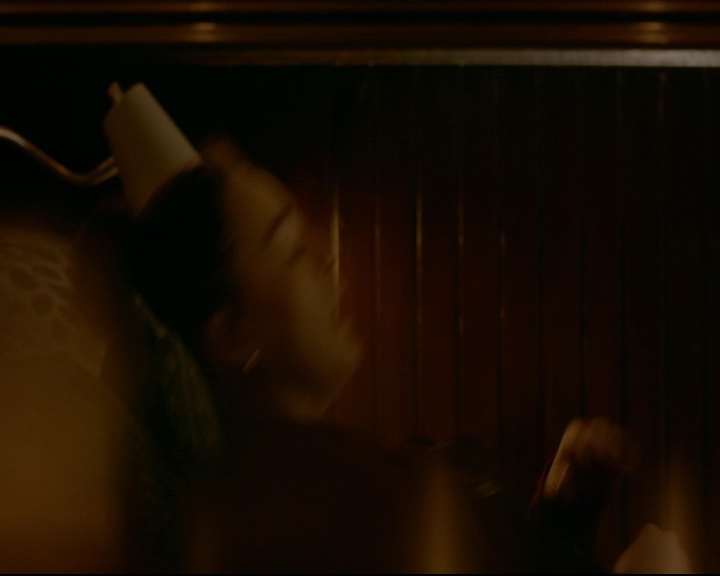 vampirediariesworld-dot-nl_TheOriginals5x07GodsGonnaTroubleTheWater00009.jpg