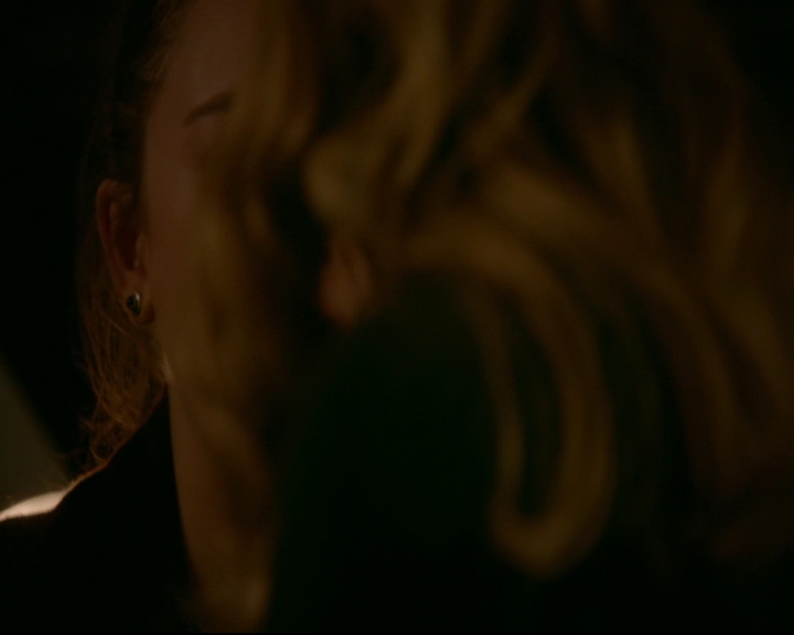 vampirediariesworld-dot-nl_TheOriginals5x07GodsGonnaTroubleTheWater00037.jpg