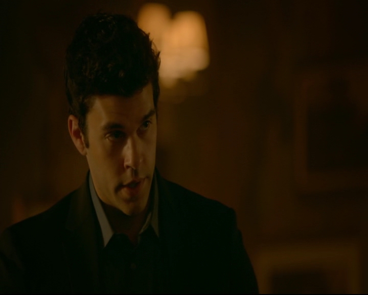 vampirediariesworld-dot-nl_TheOriginals5x07GodsGonnaTroubleTheWater00161.jpg