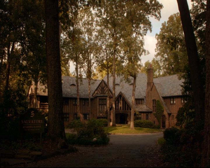 vampirediariesworld-dot-nl_TheOriginals5x07GodsGonnaTroubleTheWater00184.jpg