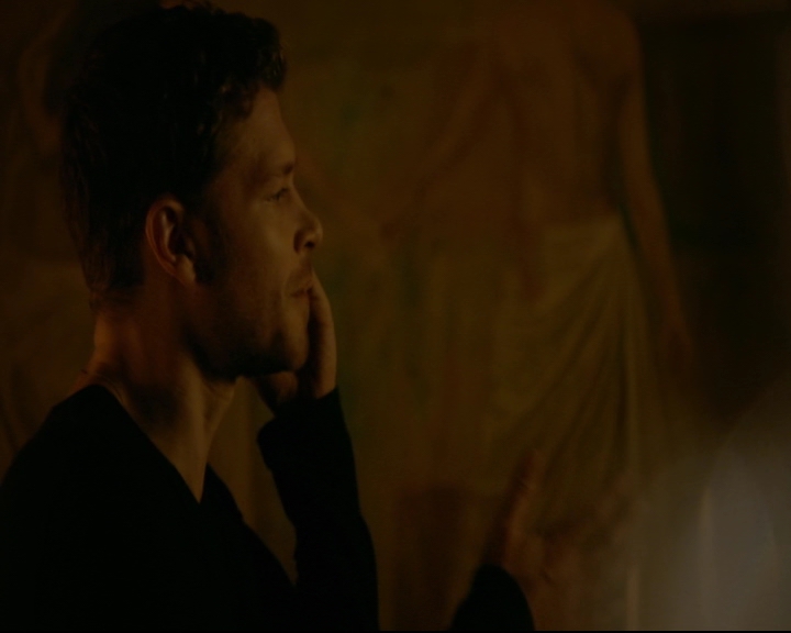 vampirediariesworld-dot-nl_TheOriginals5x07GodsGonnaTroubleTheWater00257.jpg