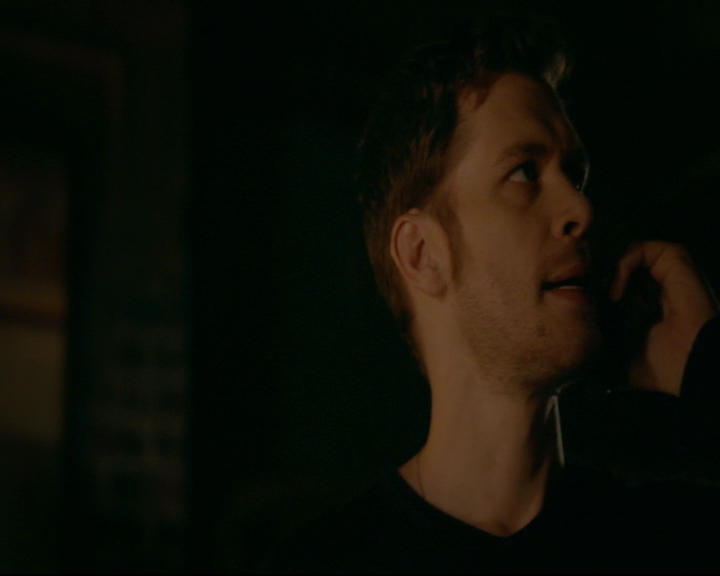 vampirediariesworld-dot-nl_TheOriginals5x07GodsGonnaTroubleTheWater00280.jpg