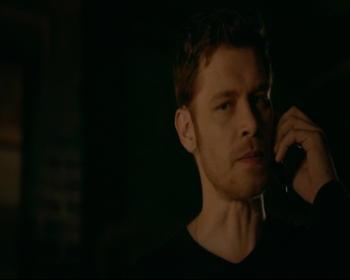 vampirediariesworld-dot-nl_TheOriginals5x07GodsGonnaTroubleTheWater00284.jpg