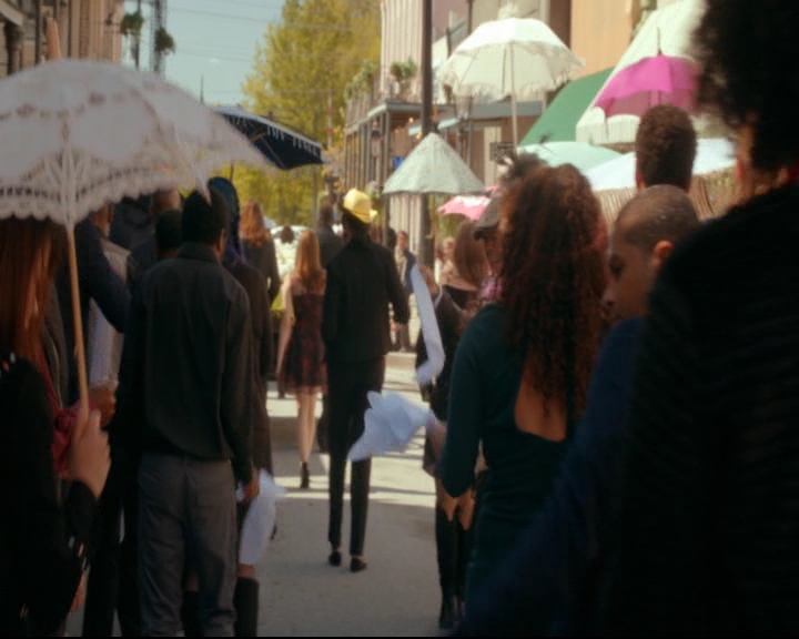 vampirediariesworld-dot-nl_TheOriginals5x07GodsGonnaTroubleTheWater01132.jpg