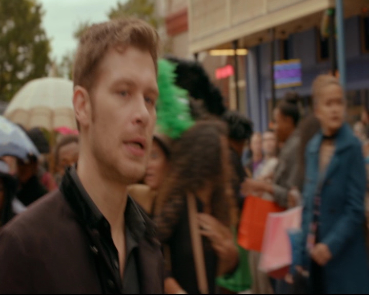 vampirediariesworld-dot-nl_TheOriginals5x07GodsGonnaTroubleTheWater01146.jpg