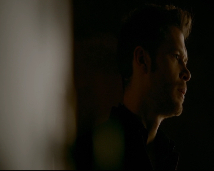 vampirediariesworld-dot-nl_TheOriginals5x07GodsGonnaTroubleTheWater01399.jpg