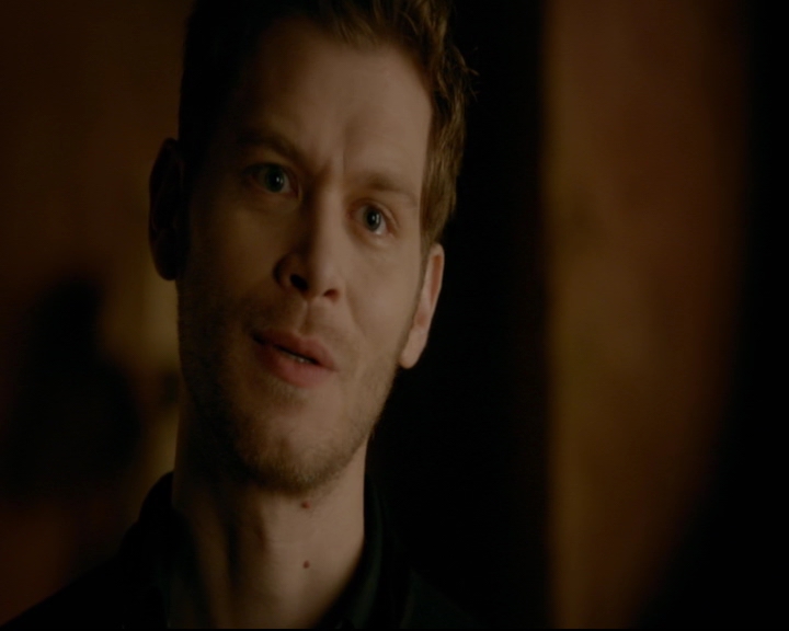 vampirediariesworld-dot-nl_TheOriginals5x07GodsGonnaTroubleTheWater01417.jpg
