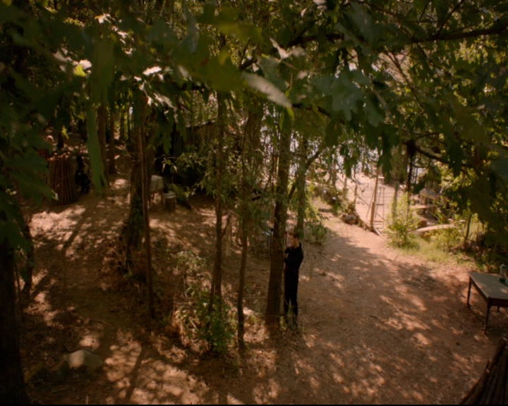 vampirediariesworld-dot-nl_TheOriginals5x07GodsGonnaTroubleTheWater01444.jpg