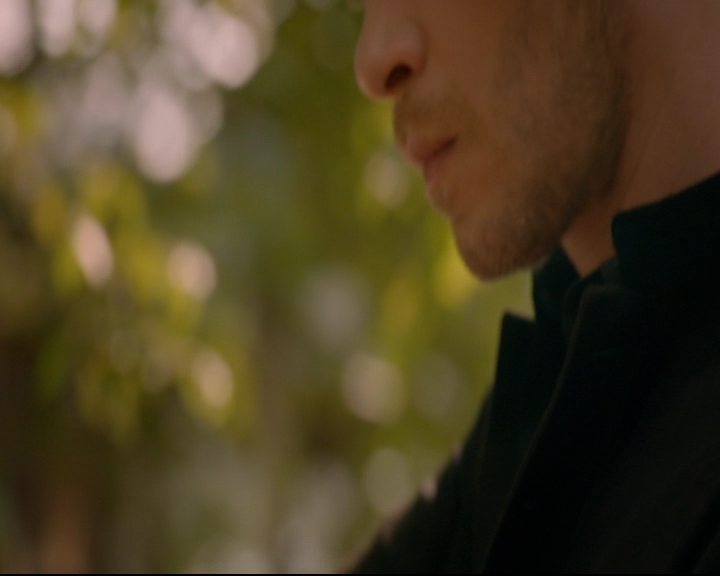 vampirediariesworld-dot-nl_TheOriginals5x07GodsGonnaTroubleTheWater01460.jpg